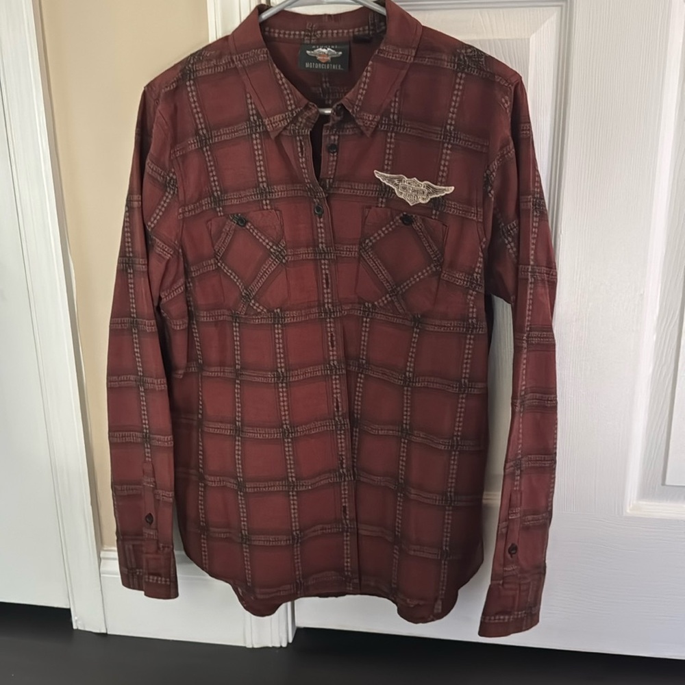 Women’s Harley Davidson button down.  Large